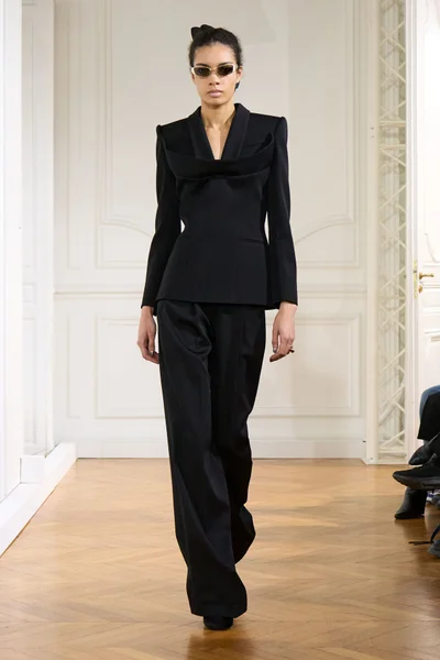 Look 40